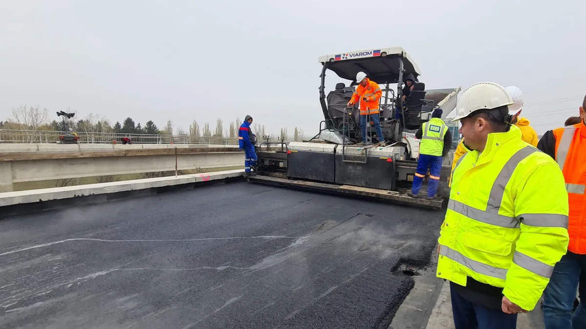 Vești bune pentru bucureșteni! Pasajul Berceni ar putea fi circulat din aprilie 2023.Se mai deschide un fragment din Centura Capitalei.