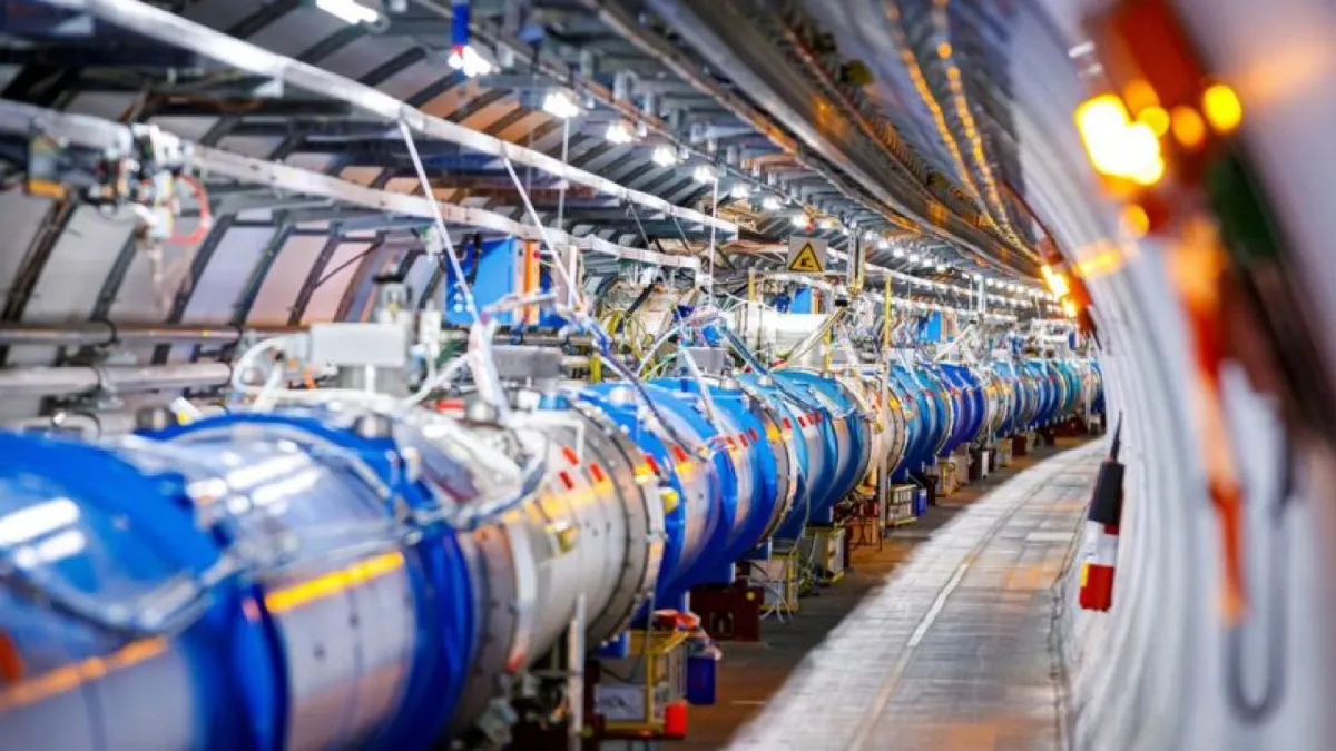 Criza energetică face ravagii. Celebrul accelerator de particule de la Geneva a fost oprit