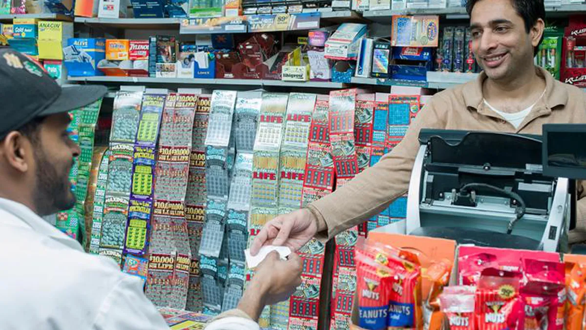 Vom cumpăra din supermarket de la un vânzător din... Sri Lanka! 57 de migranți lucrează deja în magazine, 44 vor ajunge în noiembrie, iar 36 în ianuarie 2023