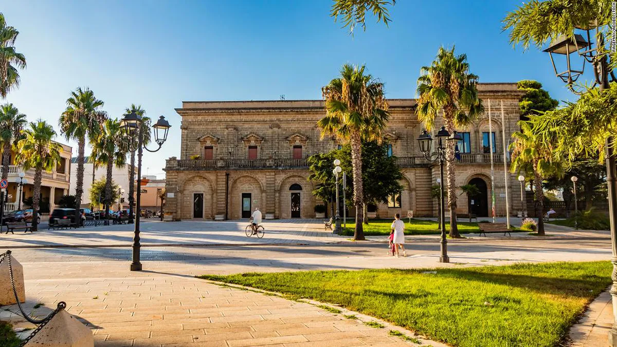 Primești 30.000 de euro ca să te muți în acest oraș din Italia și să locuiești într-o casă din centrul istoric