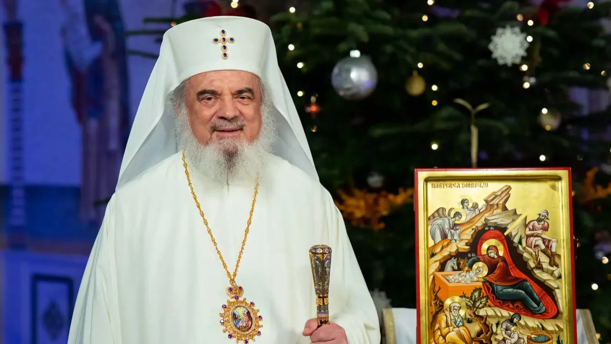 Patriarhul Daniel: „Această naştere a Mântuitorului Iisus Hristos din Fecioara Maria este începutul sfinţirii umanităţii din interiorul ei, din interiorul persoanei umane a Fecioarei Maria”