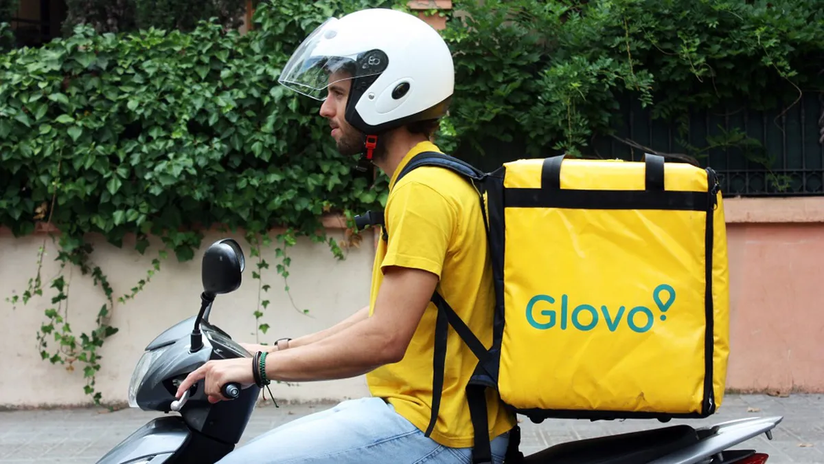 Vrei să lucrezi la Glovo? La finalul lunii te poți bucura de un salariu de peste 4.000 de lei