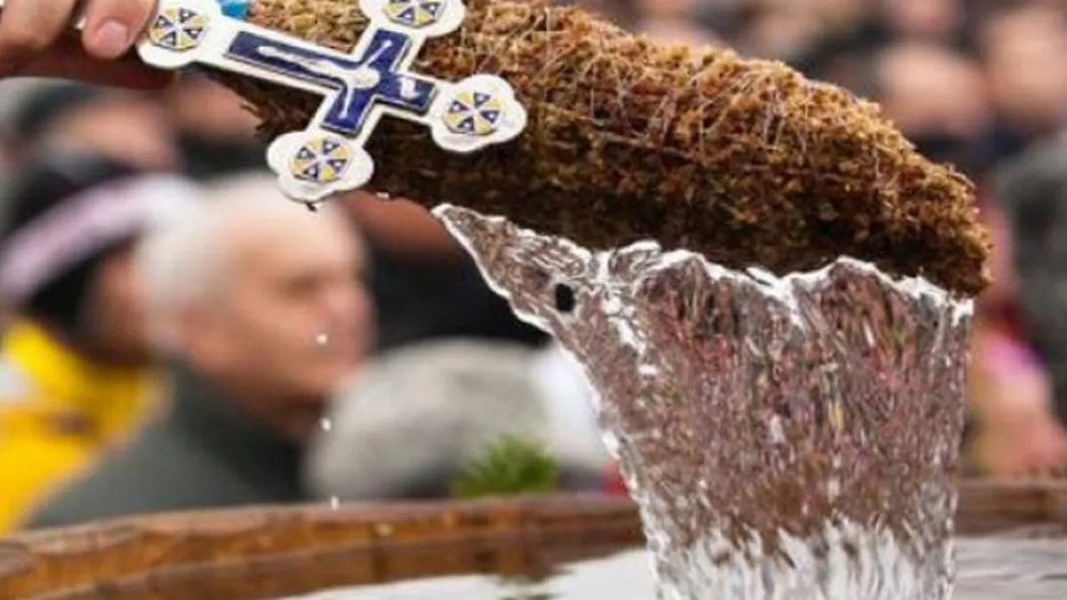 BOBOTEAZĂ 2023. De ce nu este bine să dai bani cu împrumut în această zi. Superstiţii de Bobotează