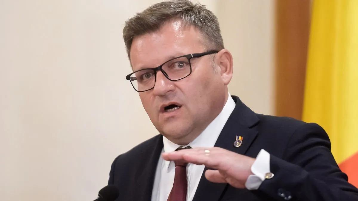 România are cel mai mare număr de contracte de muncă din ultimii 10 ani. Cum se laudă Marius Budăi