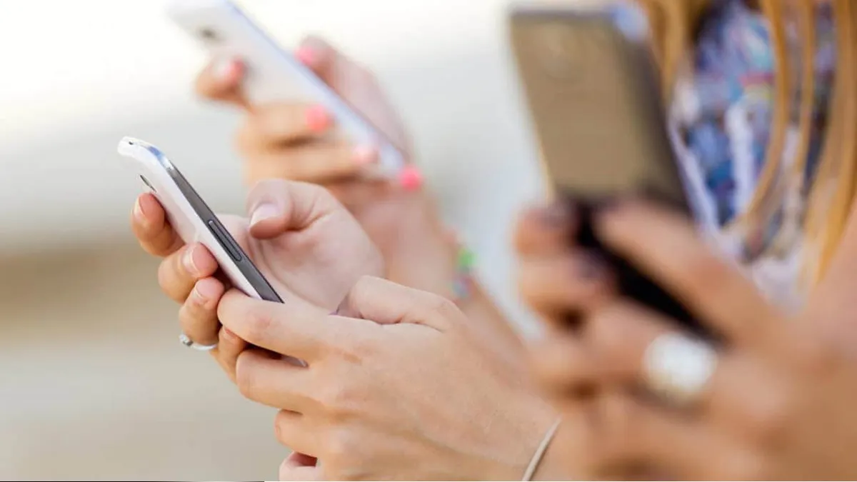 Mai mult de 1,3 milioane de numere de telefon au fost portate anul trecut în România