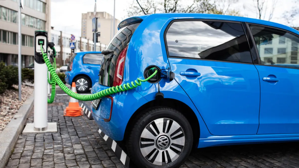 Rabla Plus 2023: Plafon de preț de 75.000 euro pentru mașinile electrice