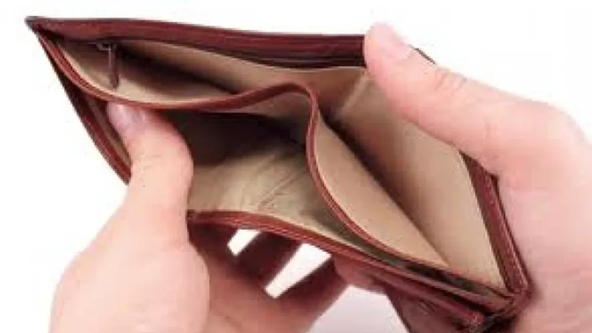 Românii nu mai au forță de cumpărare! România a ajuns sub media UE cu zeci de procente