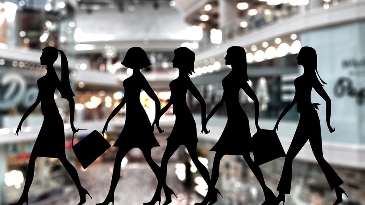 Barometrul e-Commerce: Femeile cumpără mai des şi mai mult online. 2 din 3 femei au plasat cel puţin o comandă online în 2022