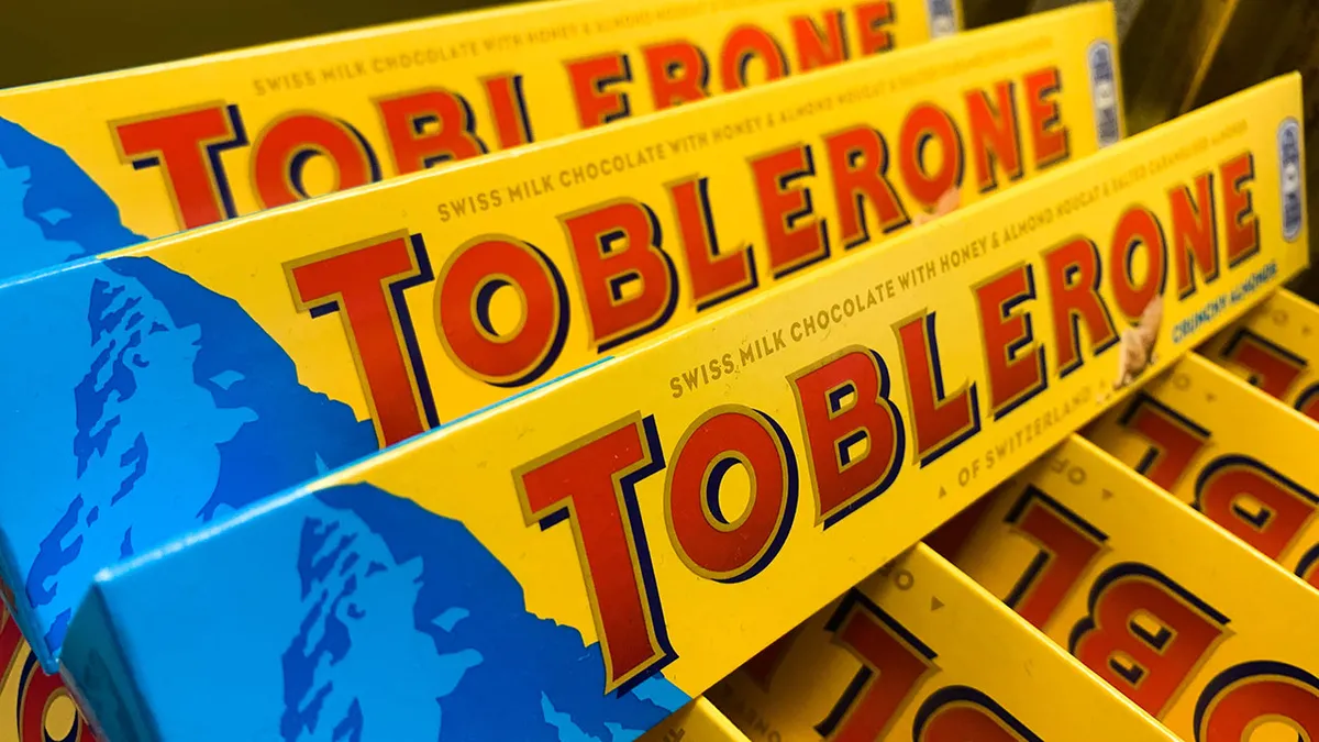 Ciocolata Toblerone este obligată să renunțe la logo-ul care a consacrat-o. Motivul surprinzător pentru care s-a luat această decizie