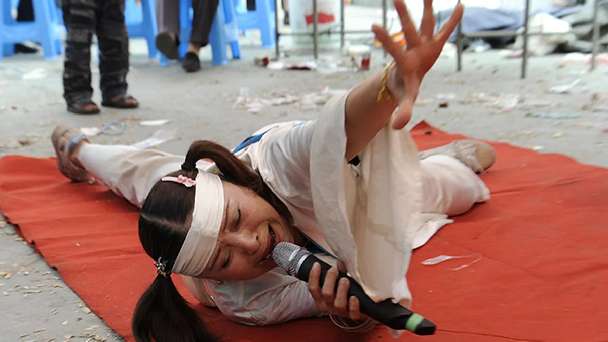 Plătit pentru a plânge. Cât mai costă o bocitoare în 2023