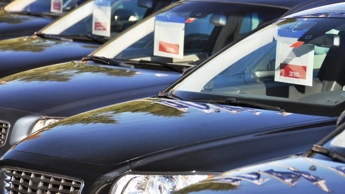 România singura țară din UE care înregistrează o scădere la vânzările de mașini electrice! La polul opus, se înregistrează creșteri masive pe piața auto