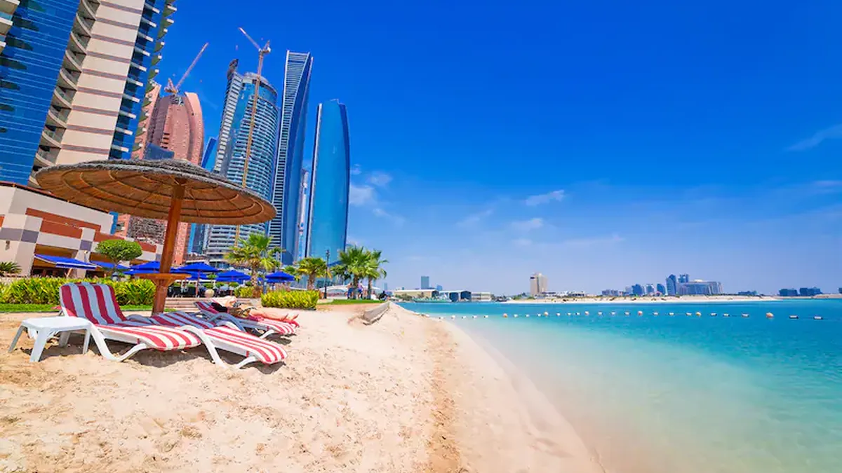 Lux și opulență! O singură parcelă de nisip a fost vândută cu 32 de milioane de dolari