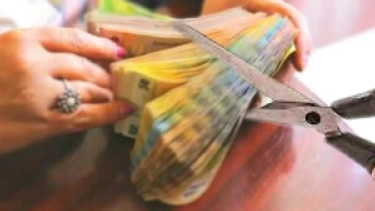 OFICIAL! S-a stabilit ce se întâmplă cu salariile mai mari decât cel al președintelui. Cu cât vor fi impozitate veniturile românilor?