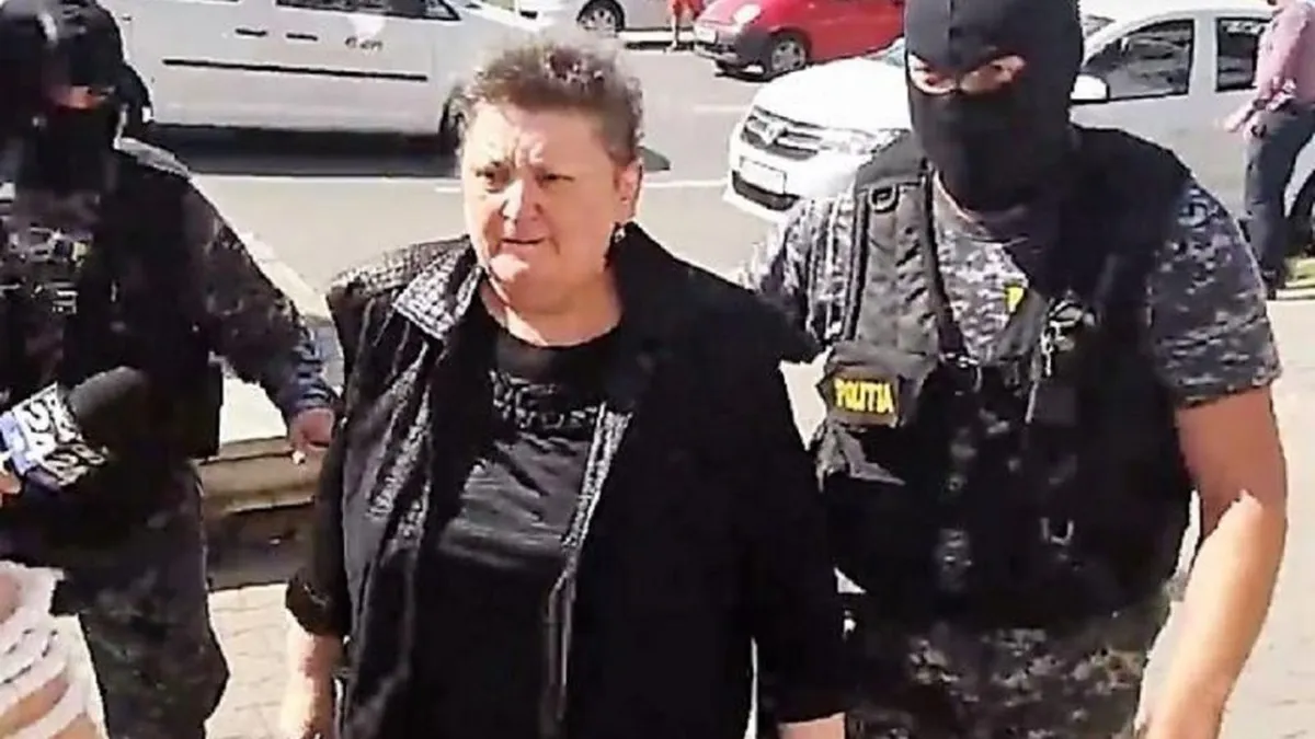 Femeia care a furat un milion de euro de la CEC a scăpat definitiv de acuzaţii. Povestea incredibilă cu care i-a sensibilizat pe judecători