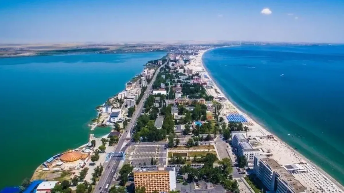Tarife locuri de parcare Mamaia 2023. Cât vor scoate din buzunar turiștii care merg la mare cu mașina vara aceasta