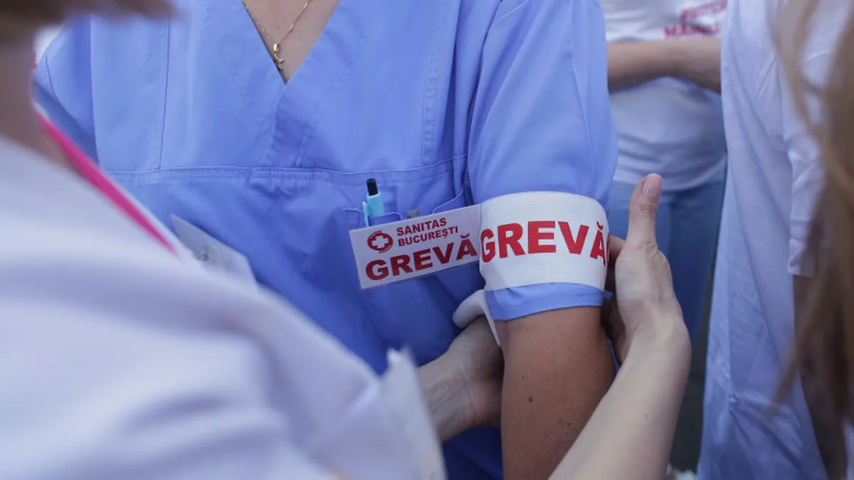 Medicii continuă greva în stradă! Sindicaliștii anunță, astăzi, un Miting la Piața Victoriei și marșul Sănătății