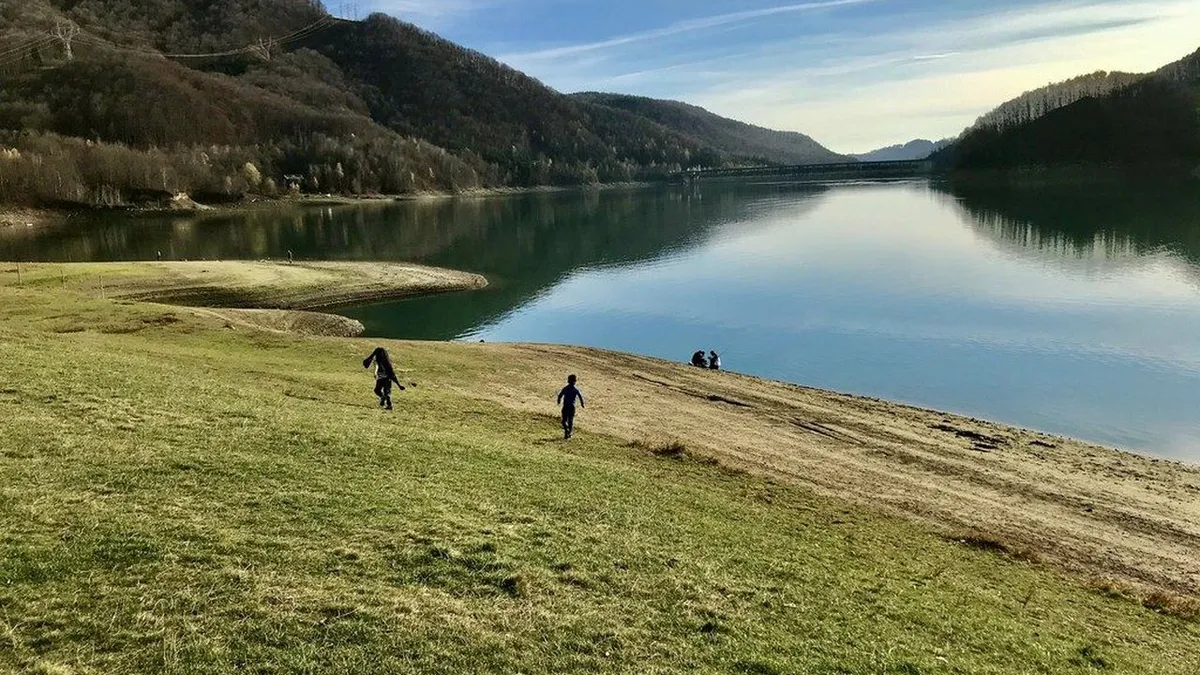 Locurile de lângă București unde te poți bucura de o atmosferă exact ca la mare. Prețurile sunt mai accesibile decât pe litoral!