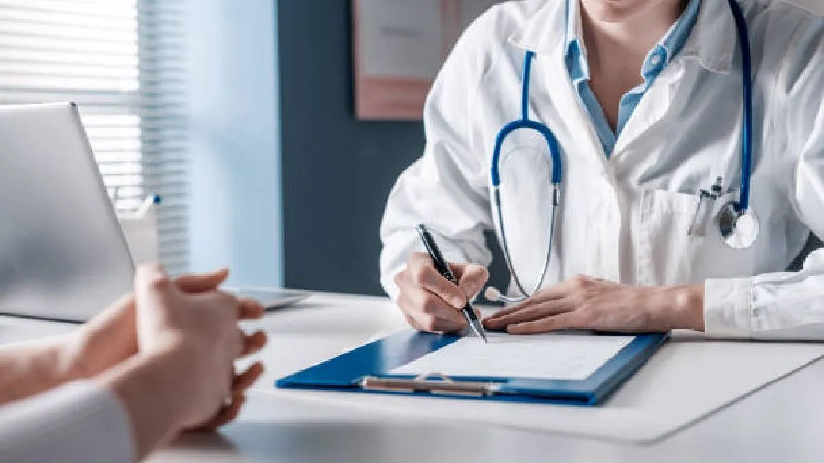 Decizie radicală. Adeverințele medicale eliberate gratuit de medicul de familie. CNAS a transmis lista