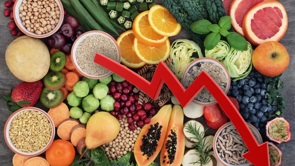 Ministrul Agriculturii, verificări intense în magazine. S-a confirmat: românii plătesc mai puțin pentru produsele de la raft. „Preţul alimentelor de bază a scăzut”