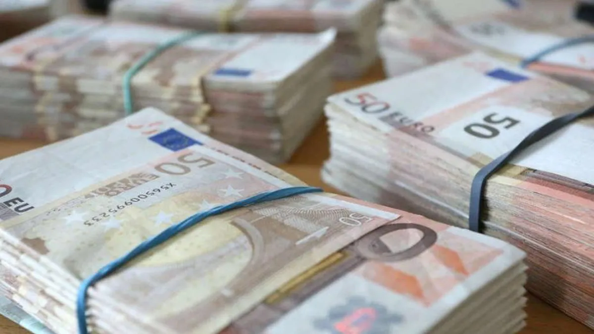 Granturi pentru IMM de până la 500.000 euro. Banii pot fi folosiți pentru a trimite angajații la cursuri sau pentru echipamente IT care să ajute la formarea personalului