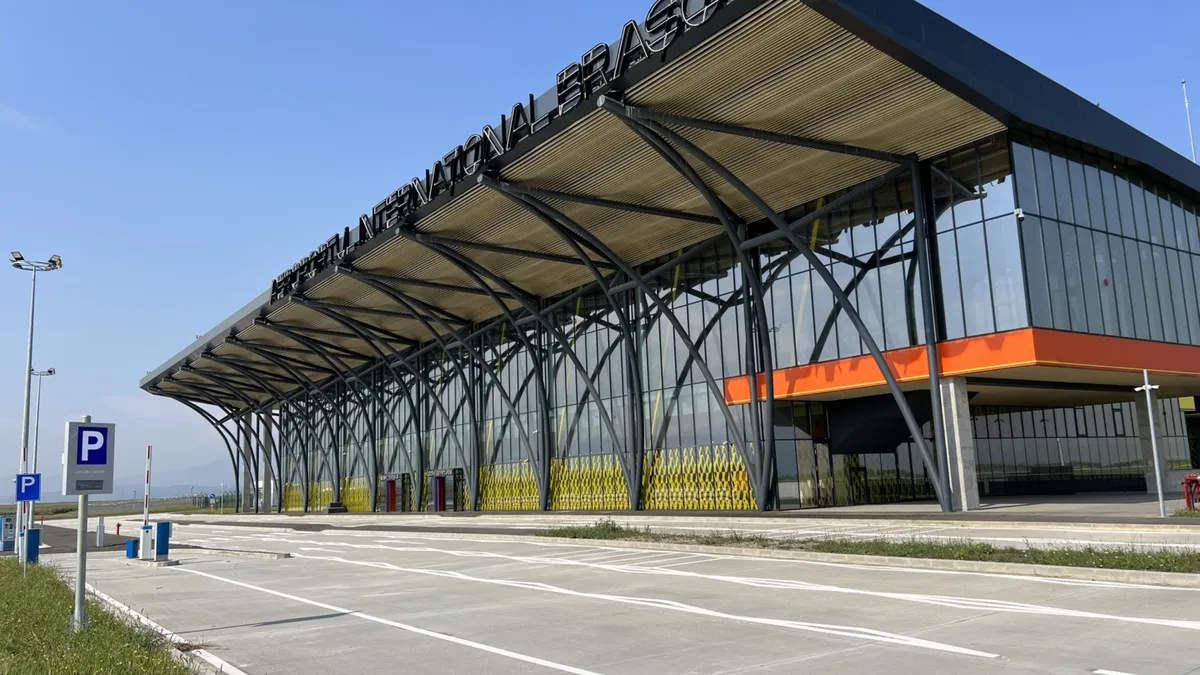 Dan Air, pierderi de 2,6 milioane de euro din cauza programului în care funcționează Aeroportul din Braşov
