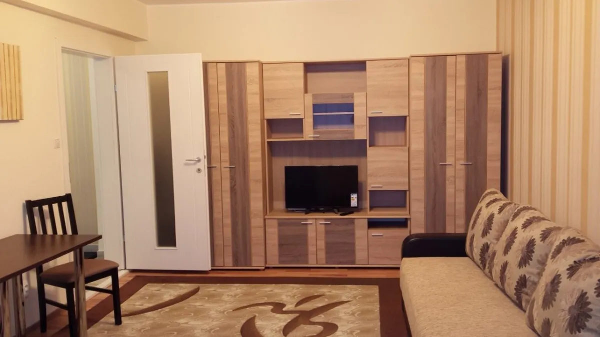 Chiriile au explodat din nou în Cluj, înaintea anului universitar. De ce buget are nevoie un student pentru o garsonieră, majorarea este de 20%