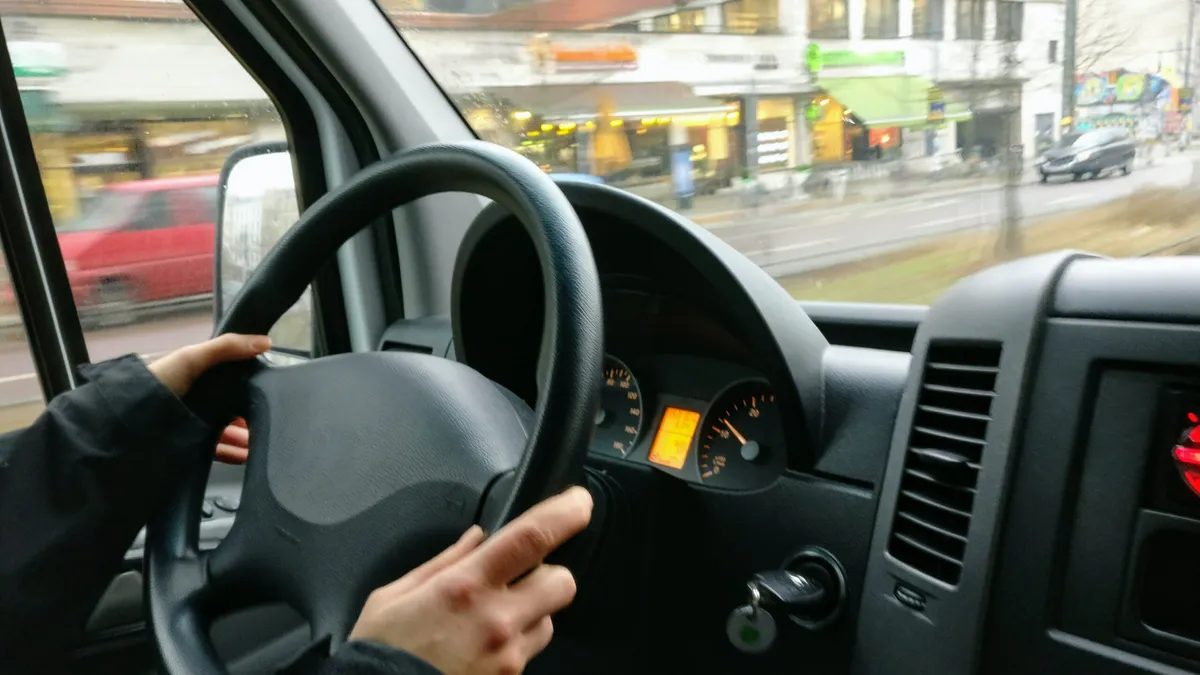 Permise auto care nu mai pot fi schimbate în România. Ce spune legea