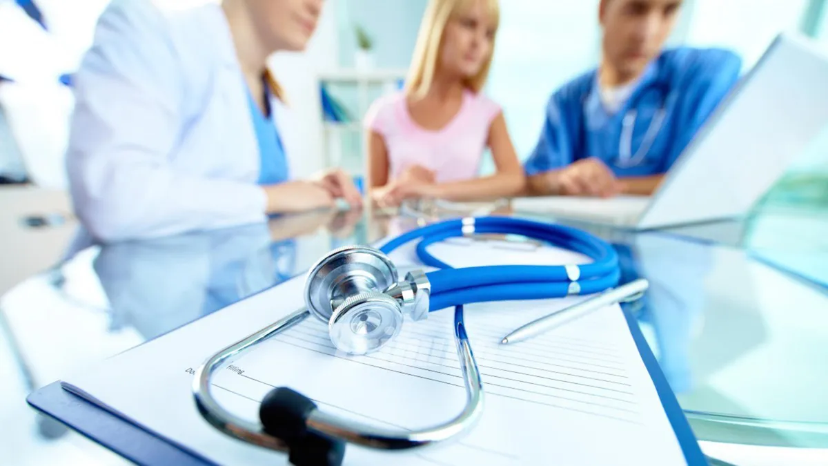Noi servicii medicale decontate de CNAS de la 1 octombrie 2023. Vor beneficia peste 500.000 de români