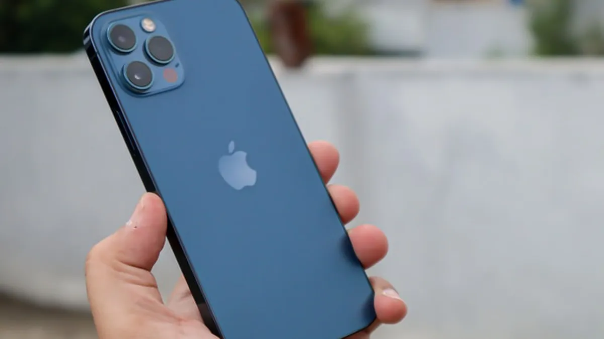 Apple a luat decizia după ce Franța a oprit vânzările din cauza radiațiilor prea mari. Ce se va întâmpla cu iPhone 12