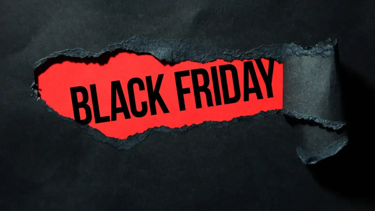 Record de plăţi cu cardul de Black Friday 2023. Valoarea totală a tranzacţiilor a înregistrat o creştere de 32% faţă de ediţia din 2022
