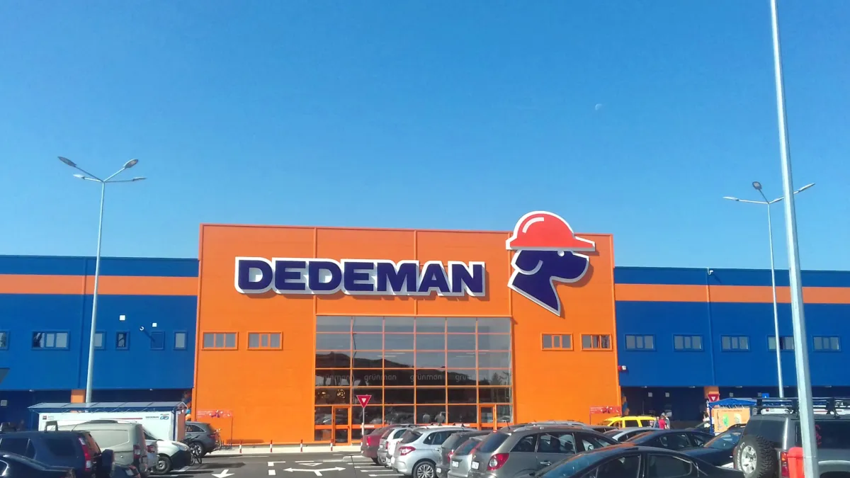 O femeie din Cluj este pe cale să câştige o sumă imensă de la Dedeman, cu titlul de daune morale, din cauza unui cui