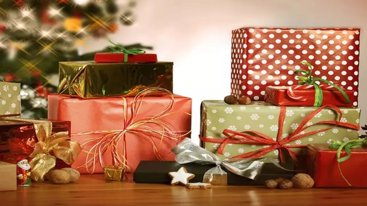 Decembrie, luna cadourilor și a vânzărilor record. Creștere de 28% față de media lunară