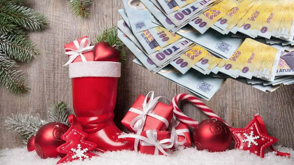 STUDIU. 7 din 10 angajatori vor oferi anul acesta primă de Crăciun. Bugetul este de până la 400 de lei