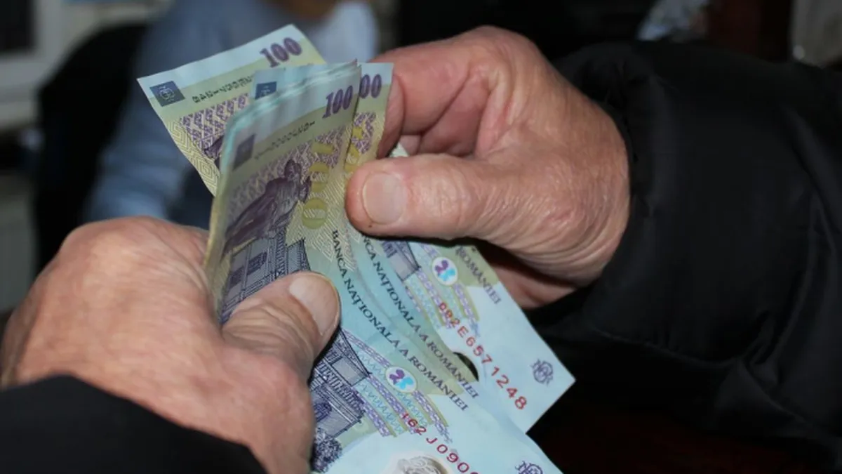 2024, ultimul an în care se poate cumpăra vechime în muncă. Cât costă completarea cotizației la pensii