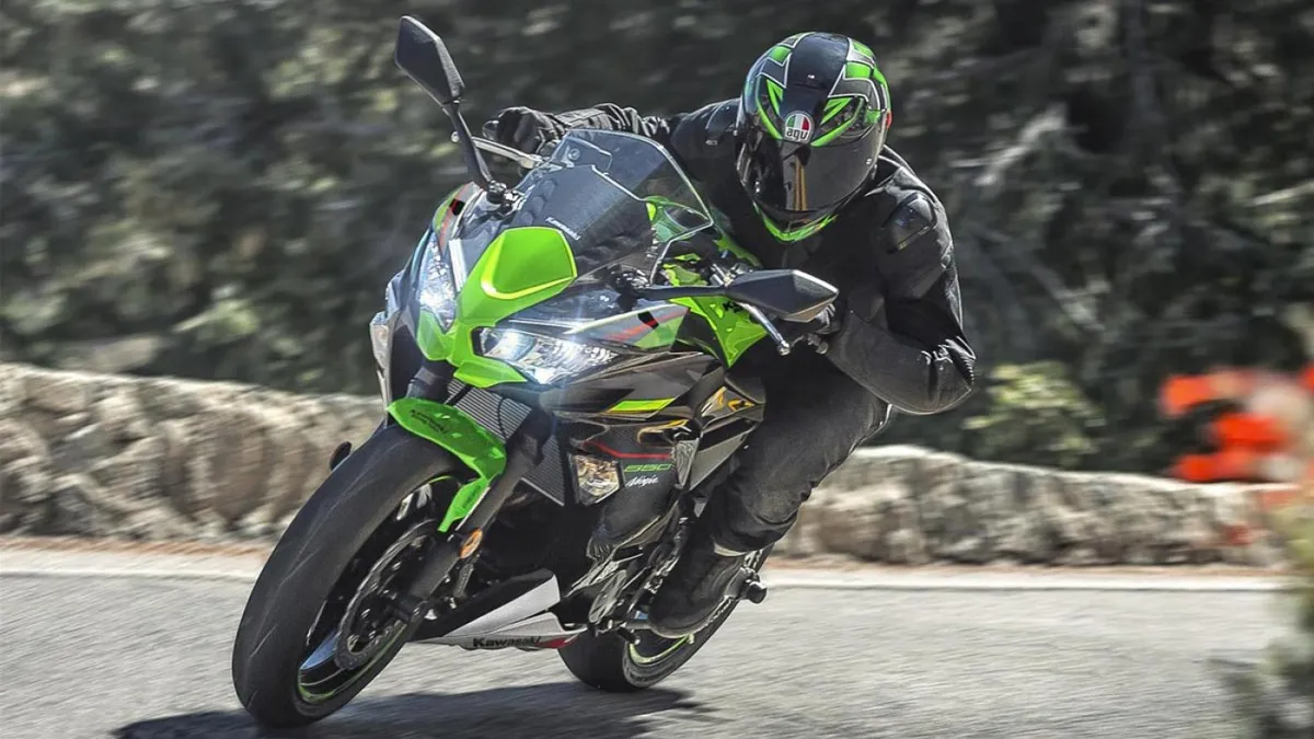 Un motociclist a obținut în instanță 120.000 de lei de la Administrația Străzilor din București, după un accident din 2019