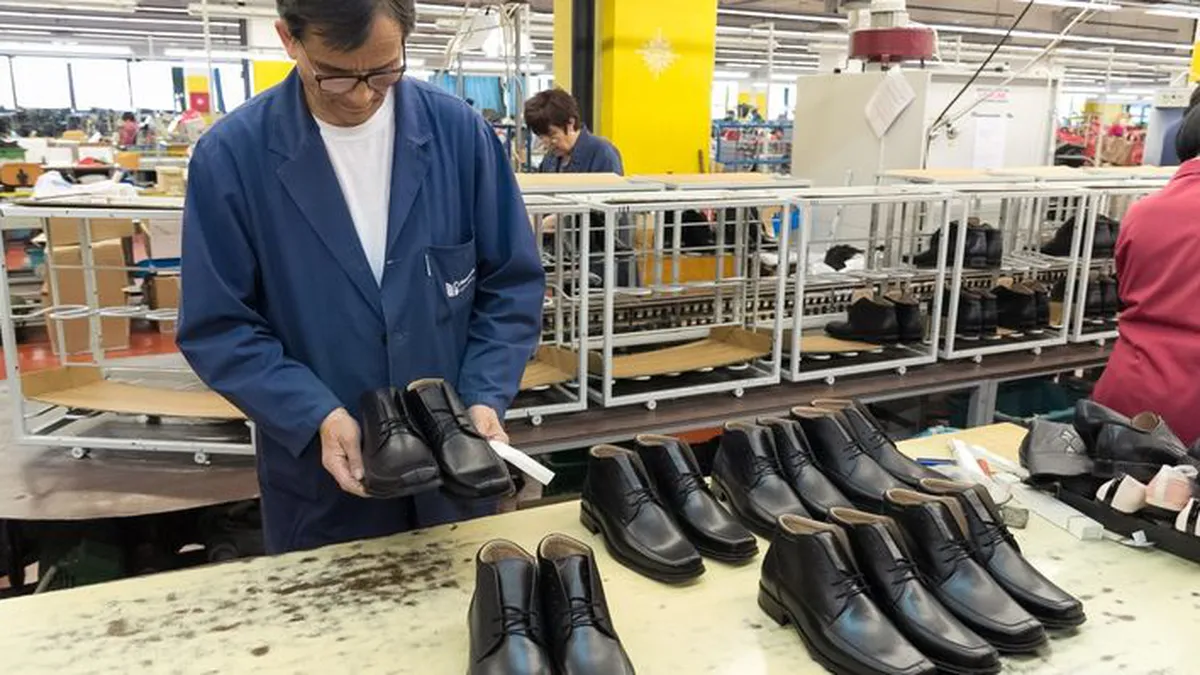 România a trecut de la „Pantofarul” Europei, la locul 12! Cu cât a scăzut producția de încălțăminte în ultimii ani