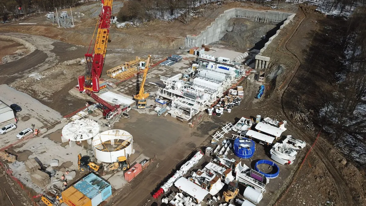 Care sunt cele mai lungi tuneluri feroviare din România și când vor fi finalizate