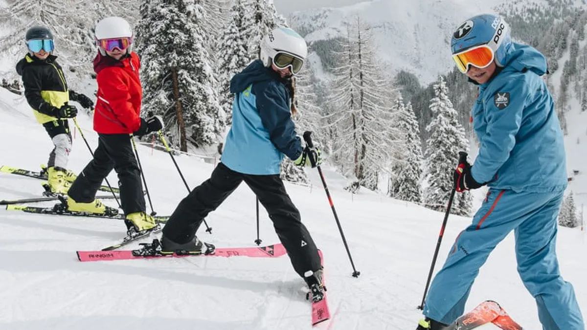 Elevii intră de azi într-o minivacanță de Ziua Principatelor Române. Când începe vacanța mobilă din februarie pentru fiecare județ