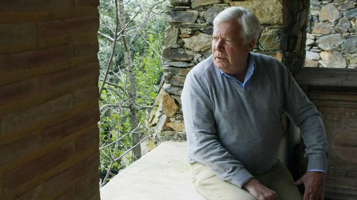 Un miliardar vrea să-și adopte grădinarul și să-i lase o parte din averea de 12 miliarde de euro