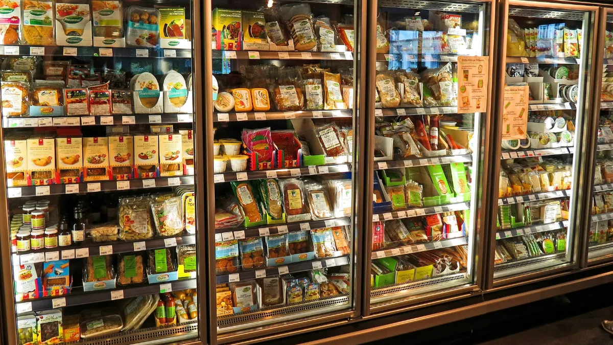 Cele mai des falsificate alimente din supermarketuri. La ce să ai grijă când alegi un aliment de pe raft