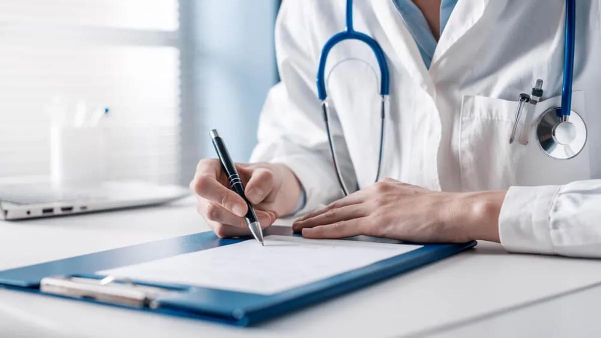 Vești bune pentru români. Vor putea primi bani ca să participe la studii clinice. Noul tip de concediu medical