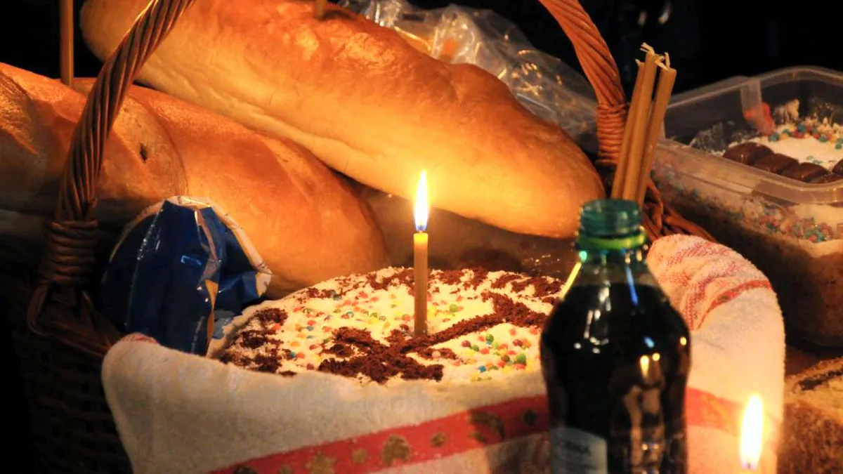 Moșii de Iarnă 2024. Tradiții și obiceiuri de Sâmbăta Morților. Ce se dă de pomană