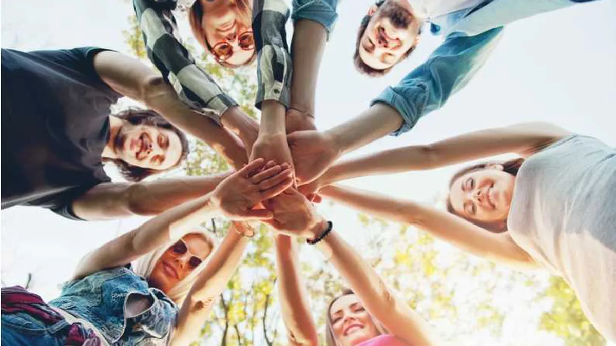 Ce drepturi dobândesc românii ajunși la vârsta majoratului. Părinții copiilor de 18 ani trebuie să știe noua lege