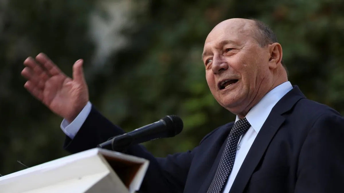 Traian Băsescu crede că Nicușor Dan ar putea fi suspendat
