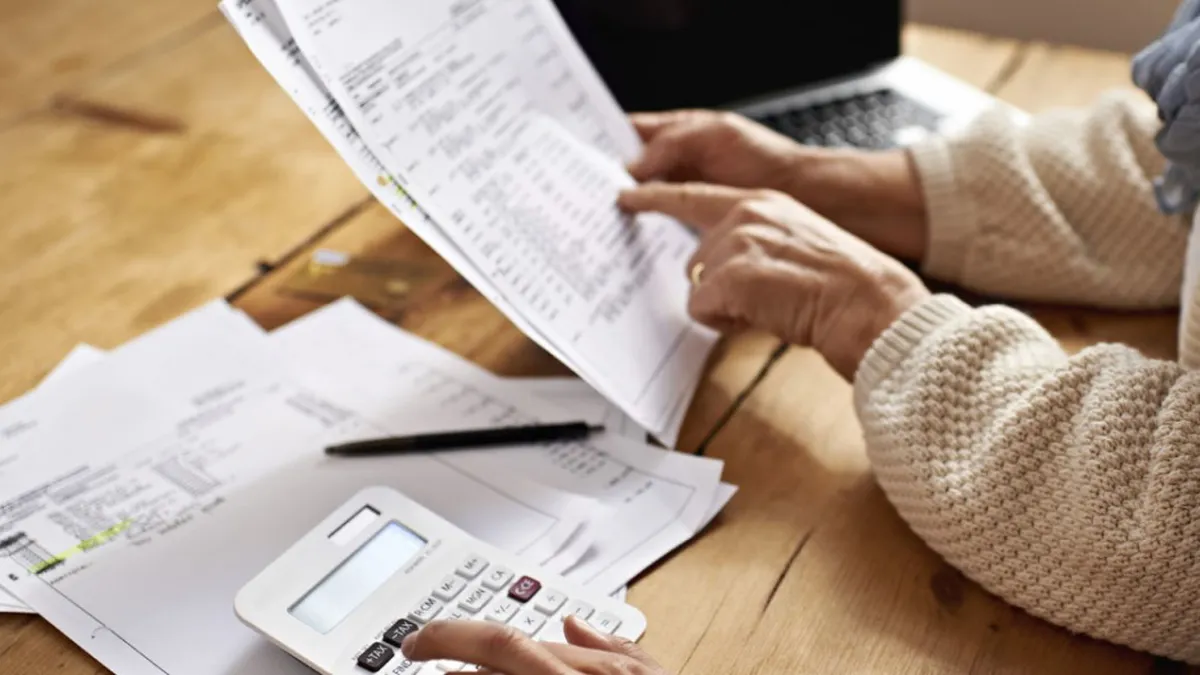 Câți lei câștigă un președinte de asociație de proprietari. Puțini locatari știu acest lucru