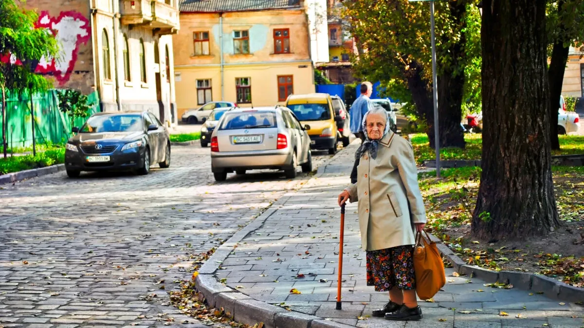 Proiect de lege. Femeile care vor putea să iasă la pensie mai devreme