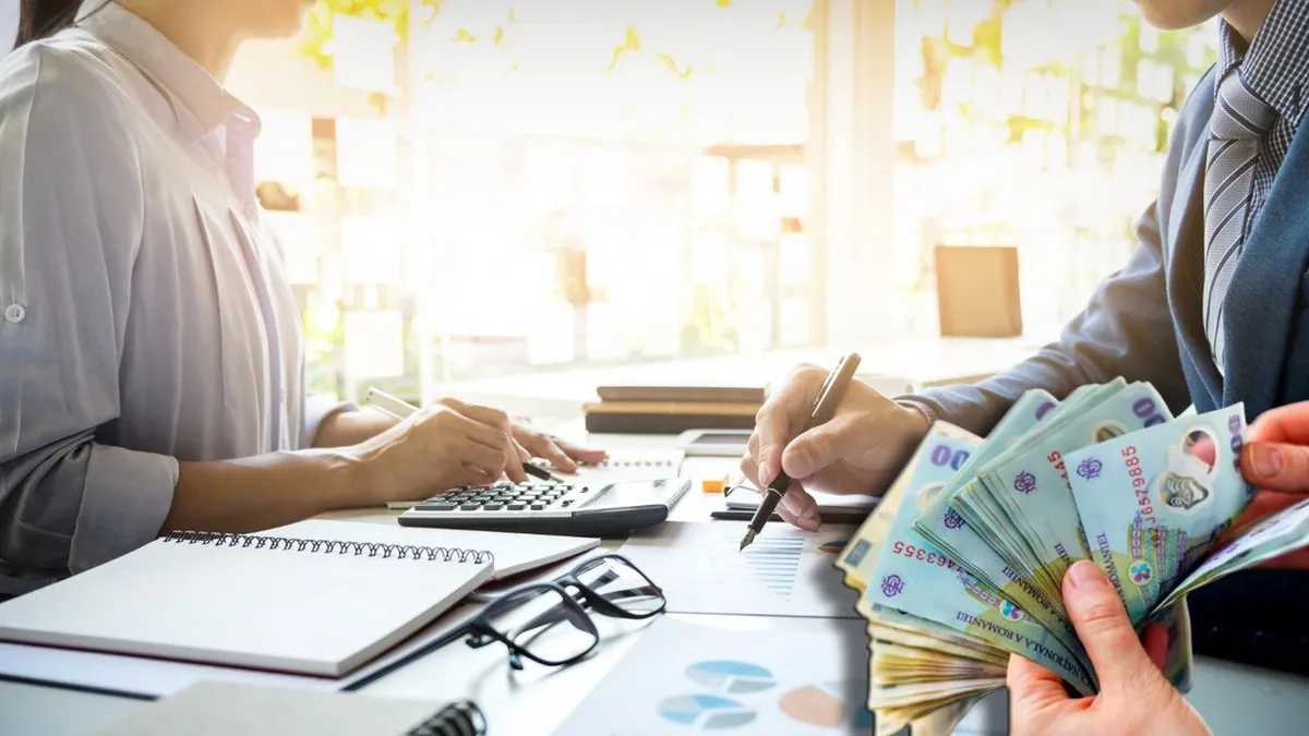 BNS trage un semnal de alarmă. Angajații din România au o sarcină fiscală similară mediei europene, în timp ce firmele au condiții de paradis fiscal