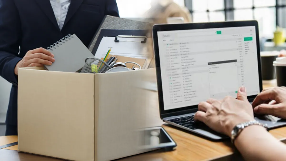 Concedieri masive la o mare companie din sectorul IT românesc. Peste 650 de angajați rămân fără siguranța zilei de mâine