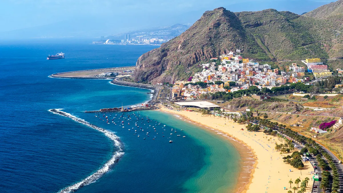 Concediu în Tenerife 2024. Ce prețuri pentru zbor, unități de cazare și ce e de vizitat pe insulă