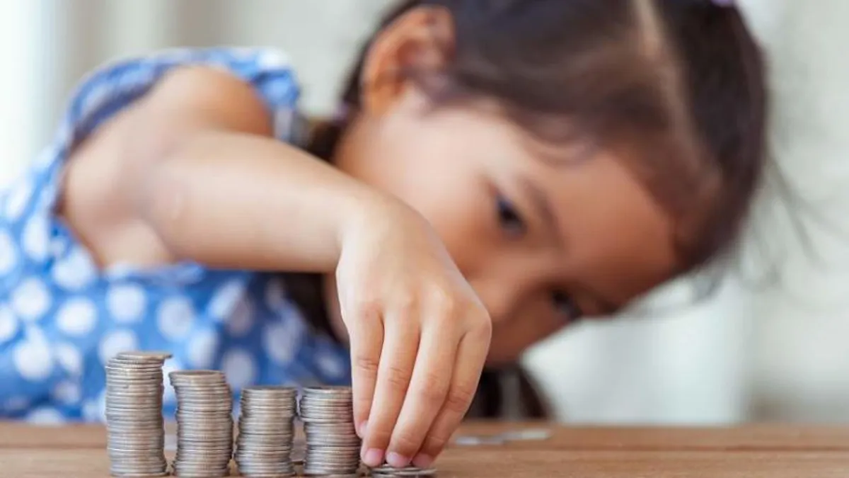 Copiii rămân fără alocații din 2025. Legea care i-a revoltat pe părinți